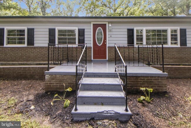 Building Photo - 1615 Truslow Rd