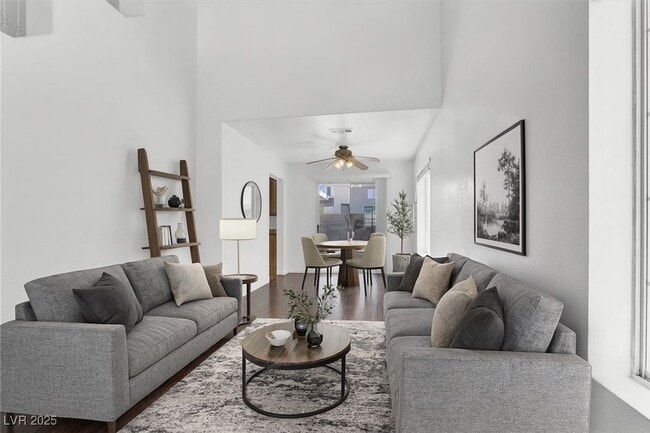 Building Photo - 8217 Beekman St