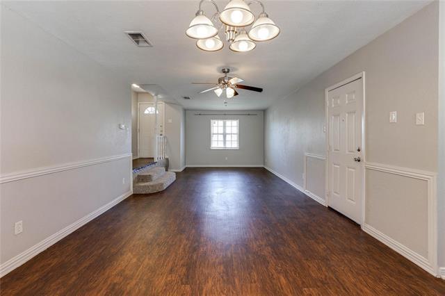 Building Photo - 315 Memory Ln