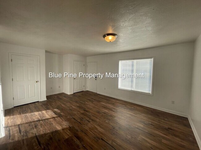 Building Photo - 139 Stockham Boulevard