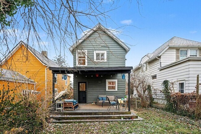 Building Photo - 3639 Columbus Ave