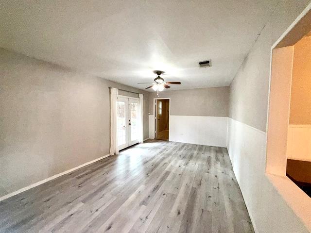 Building Photo - 901 Gregory Ave