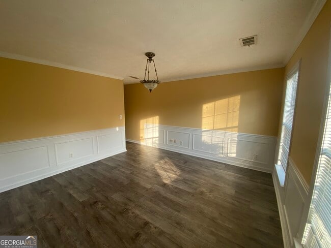 Building Photo - 7552 Watson Bay