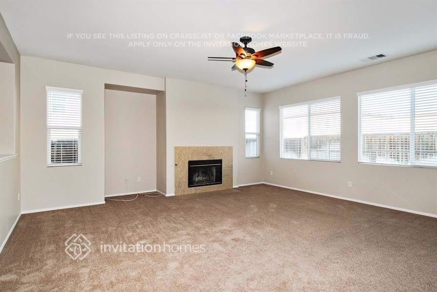 Building Photo - 26174 Charismatic Ct