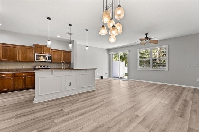 Building Photo - 364 Habitat Way