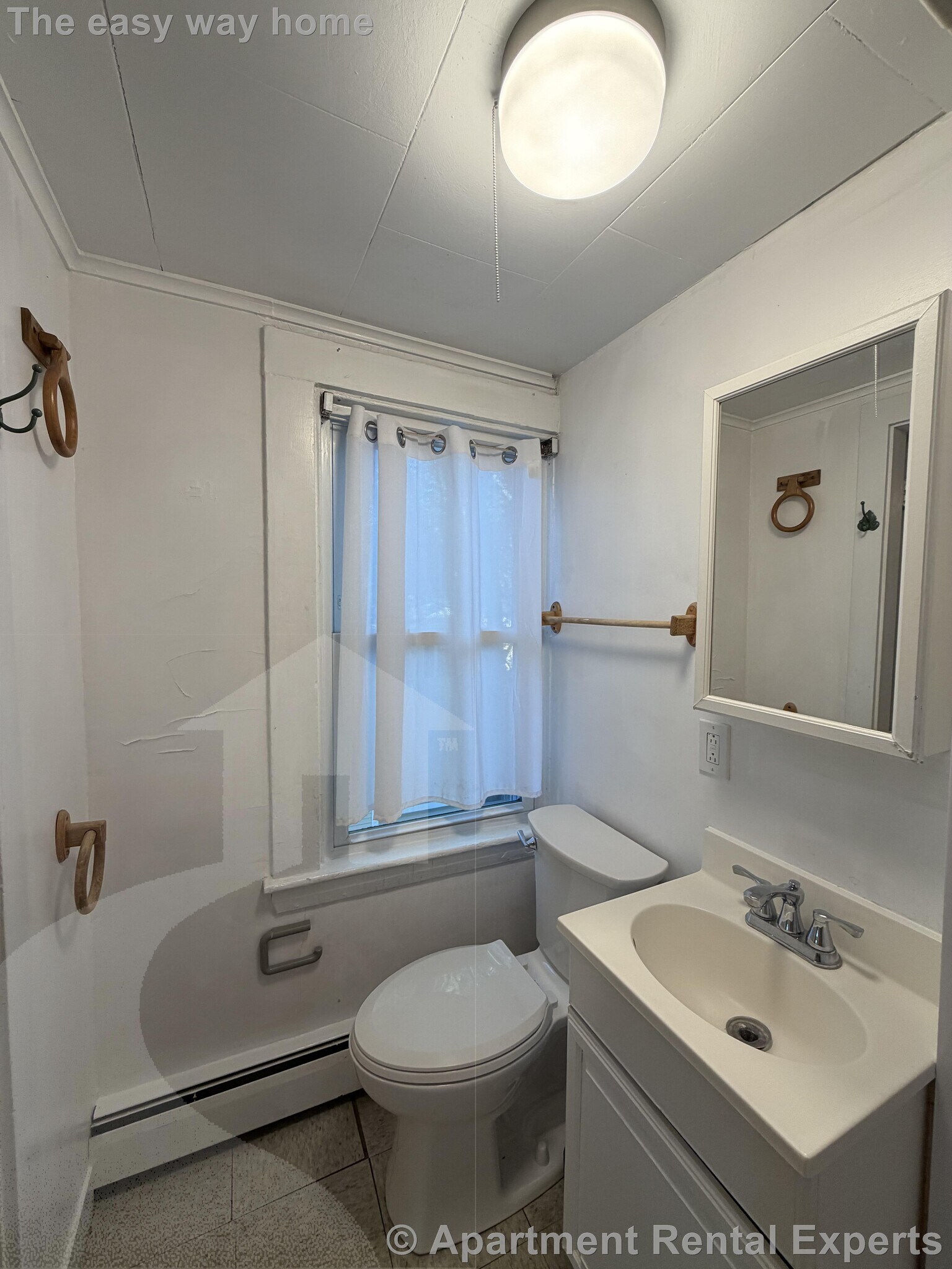 Building Photo - 92 Pleasant St