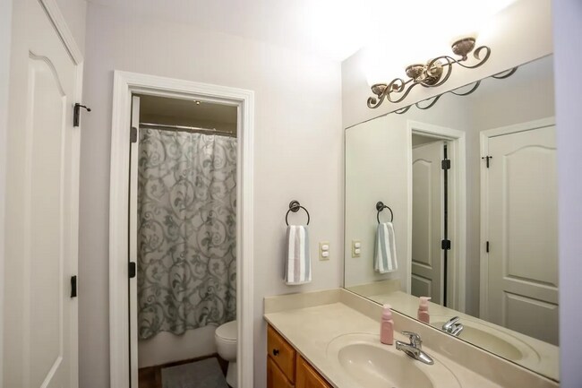 Building Photo - Stunning Atoka Home Offering Space, Style, and Convenience!