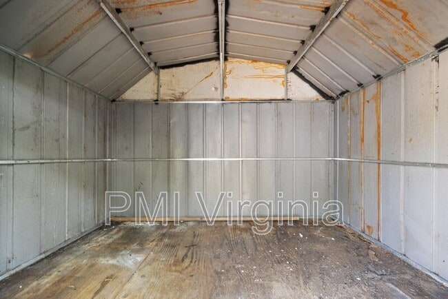 Building Photo - 336 Dodge Dr
