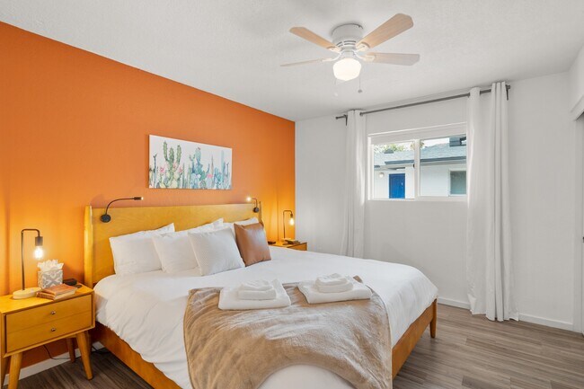 Primary Photo - Charming 2BR Home with Private Backyard - ...