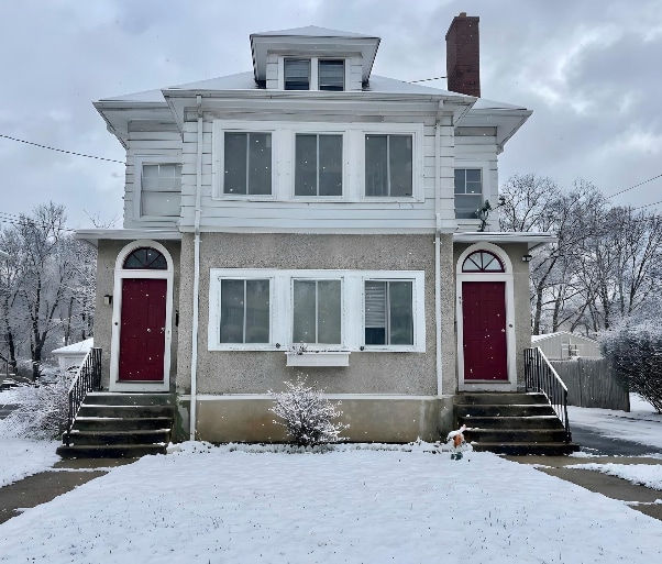 Building Photo - 62 Quaker Ln S