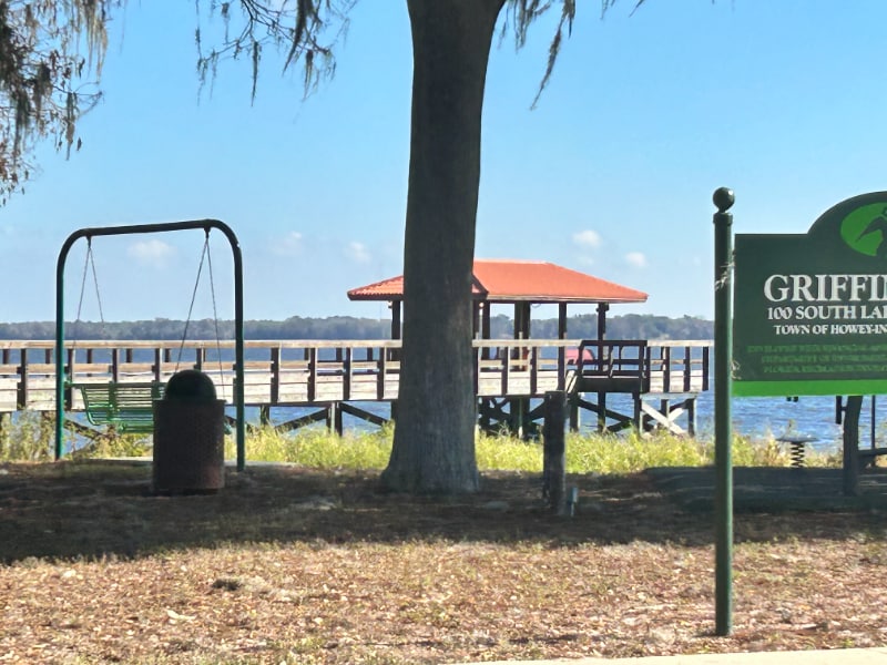 Building Photo - 966 Lido Dr