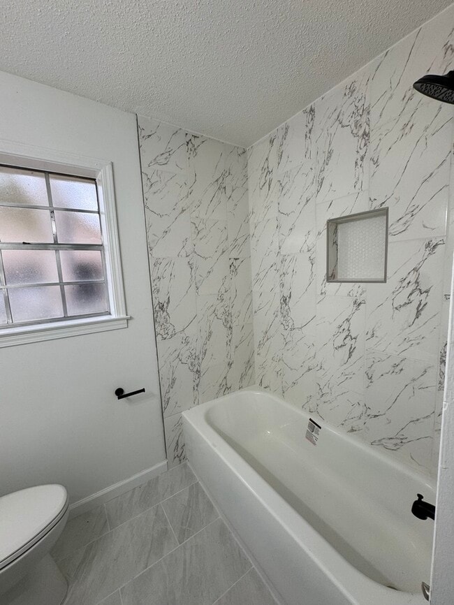 Building Photo - 7929 Steven Franklin Dr