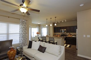 Interior Photo - Reserves at 700
