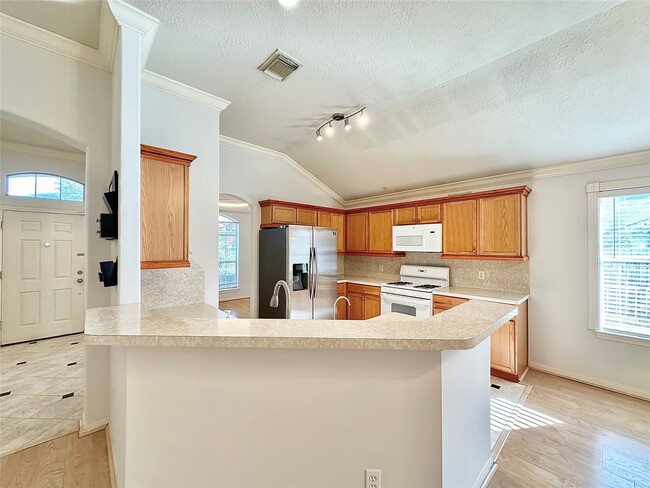 Building Photo - 17203 Valemist Ct