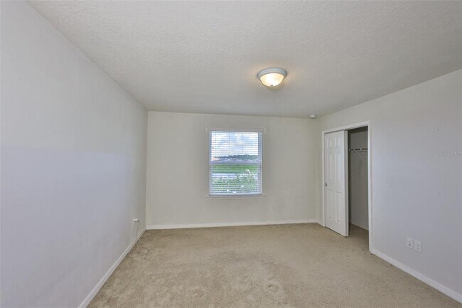 Building Photo - 9160 Hillcroft Dr
