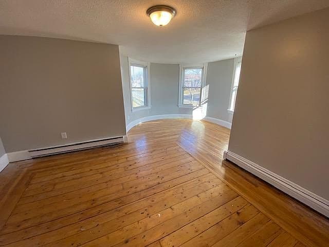 Building Photo - 682 Beech St