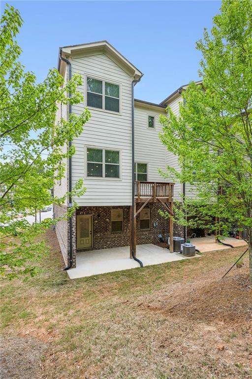 Building Photo - 687 Avondale Creek Dr.