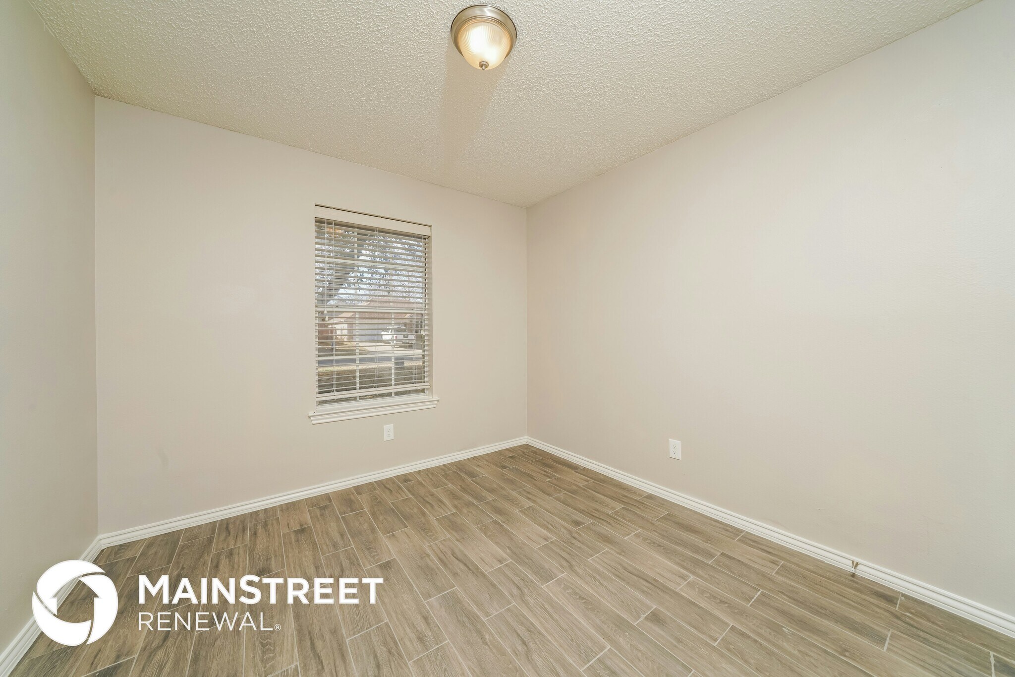 Building Photo - 922 Bayfield Dr