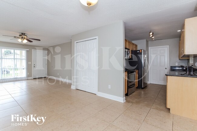 Building Photo - 11107 Finchley Pl