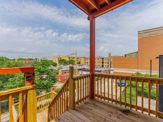 Building Photo - 7630 N Marshfield Ave