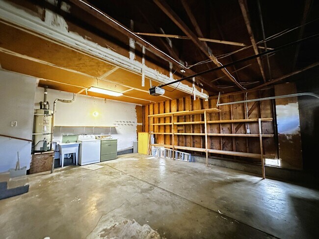 Building Photo - 432 Cambiaso Pl