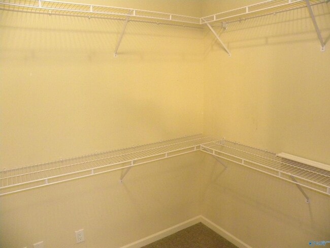 Building Photo - 224 Garden Brook Dr