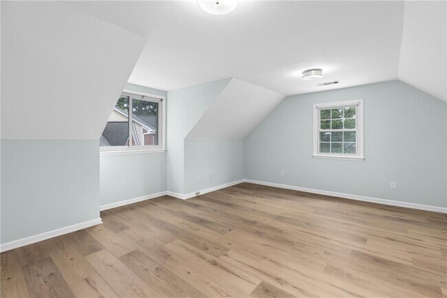 Building Photo - 380 Belmont Chase Ct