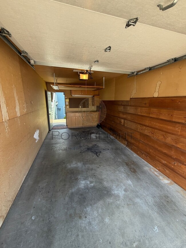 Building Photo - 107 Fairside Dr