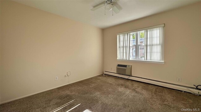 Building Photo - 3 Anchorage Ln