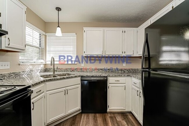 Building Photo - Finished Basement -MOVE IN SPECIAL - MAY F...