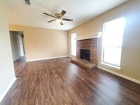 Building Photo - 1434 Briar Cir