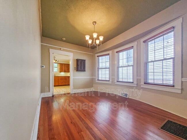Building Photo - 38 Keowee Ave