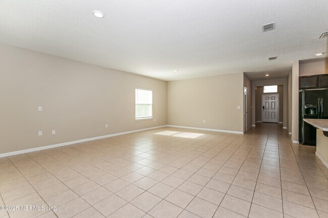 Building Photo - 203 Stone Arbor Ln