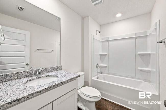Building Photo - 14615 Dayton Cir
