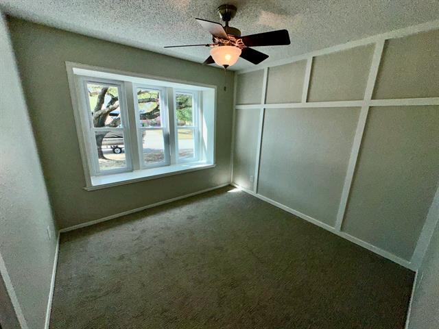 Building Photo - 3411 Bellview Dr