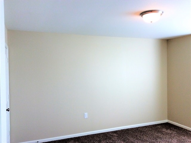 Building Photo - 211 Lindpoint Ln