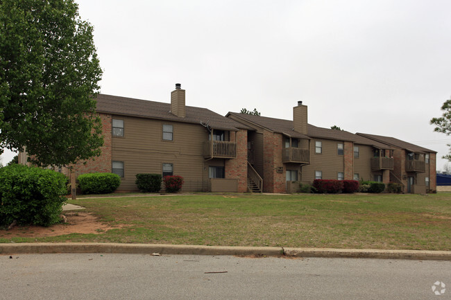 Building Photo - Apple Valley Apartments
