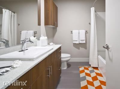 Building Photo - 315 1st Ave N