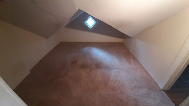 Building Photo - 311 Fairmount Ave