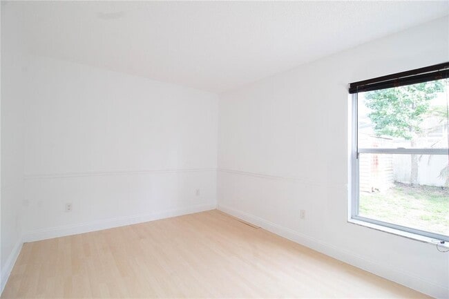Building Photo - 2782 Picadilly Cir