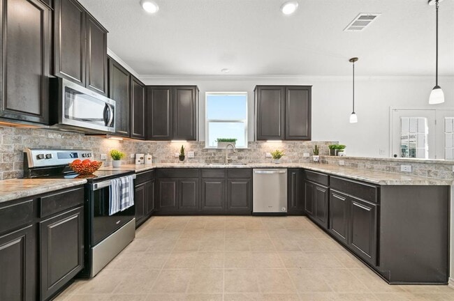 Building Photo - 6204 Conestoga Wagon Way