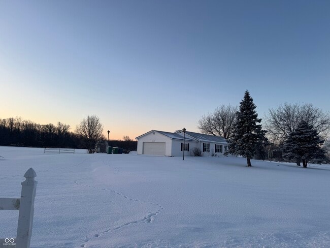 Building Photo - 2717 W 186th St