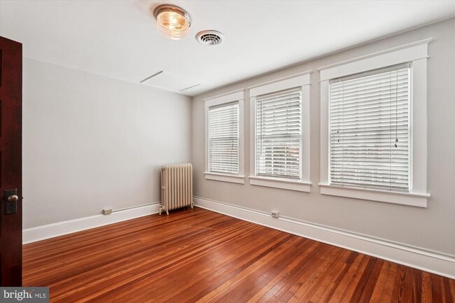 Building Photo - 118 N Peyton St