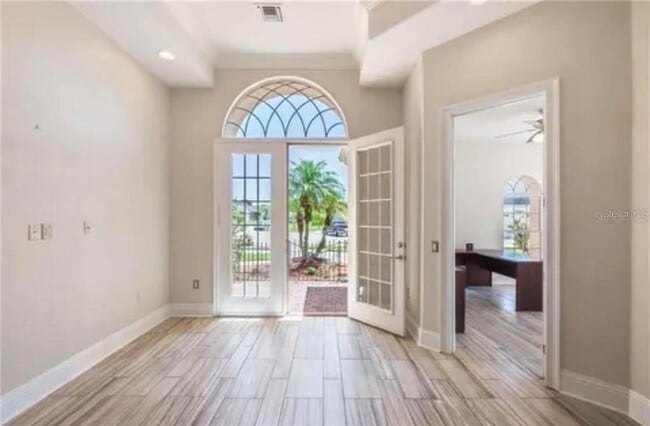Building Photo - 2120 Bunker View Ct