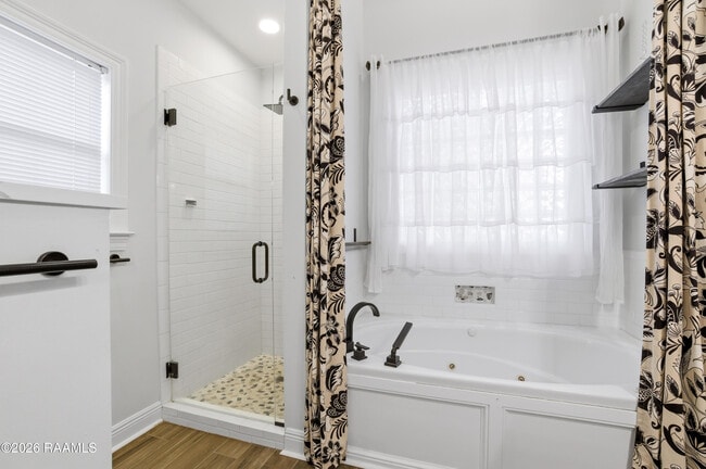 Building Photo - 6056 Mourning Dove Dr