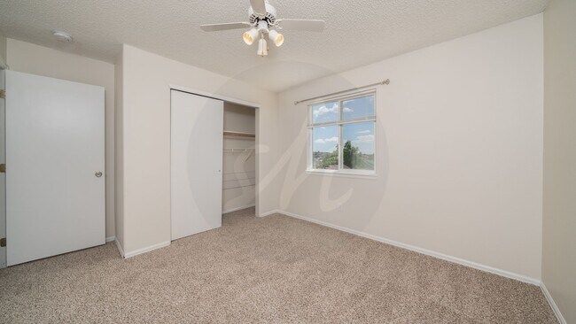 Building Photo - Stetson Hills Charmer with 2 Car Garage