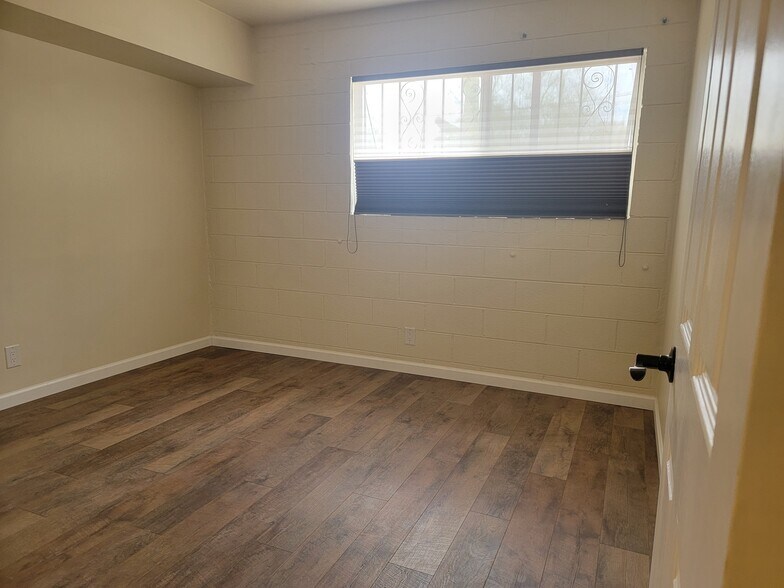 Building Photo - 628 E Drachman St