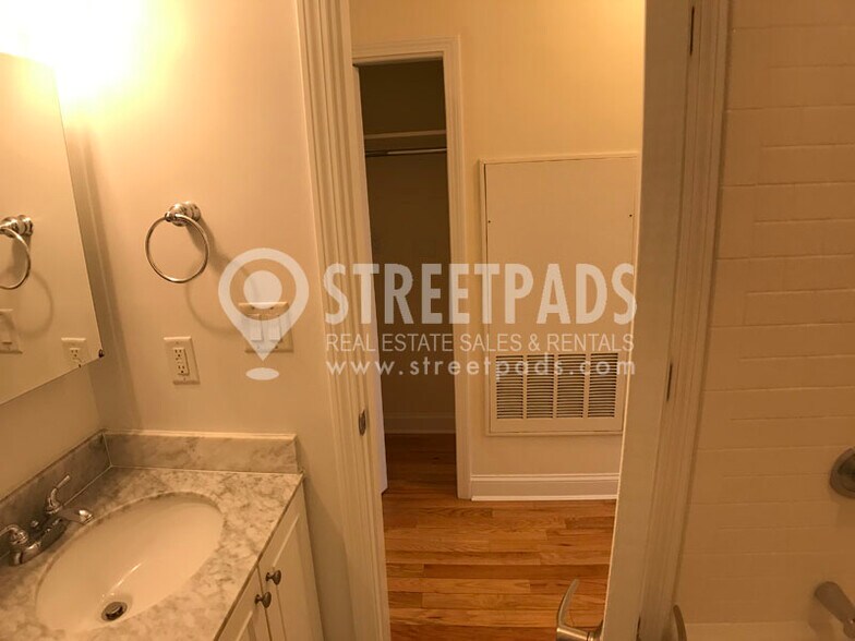 Building Photo - 55 Langdon St