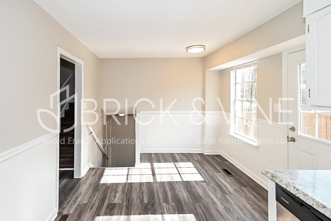 Building Photo - 3109 Fieldstone Cir