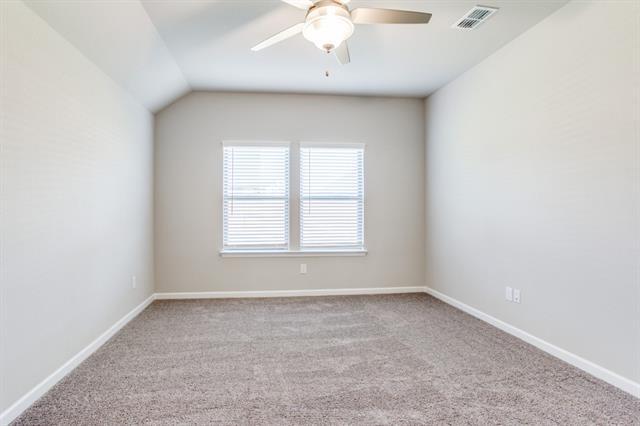 Building Photo - 313 Ember Cir